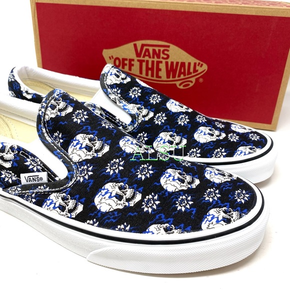 🎃 Halloween VANS Classic Slip On Flash Skulls Black Women’s Size VN0A4U381HJ - Picture 9 of 9